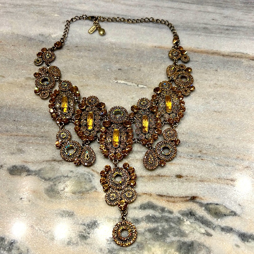 Beautiful thick drop necklace for special occasion or whatever!